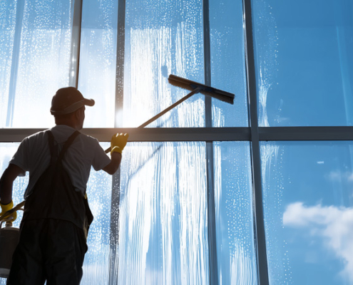 Commencez bien l’année avec Glass Pro 49, spécialiste du lavage de vitres et du nettoyage de surfaces pour un espace propre et lumineux.