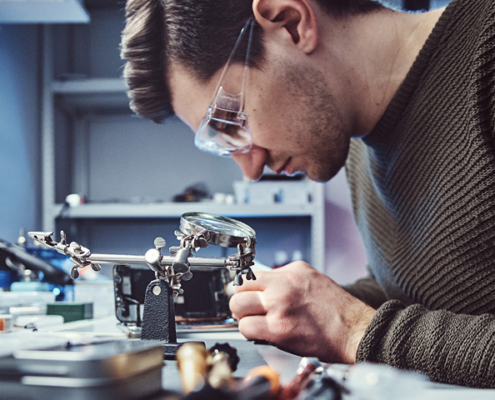 FM Services se distingue par son approche de la réparation électronique. C’est une expertise qui repose sur des compétences techniques...