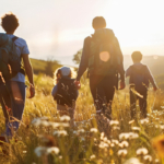Avec le retour des beaux jours, le corps entre dans une phase de renouveau. C’est une période idéale pour adopter de nouvelles habitudes et alléger son organisme.